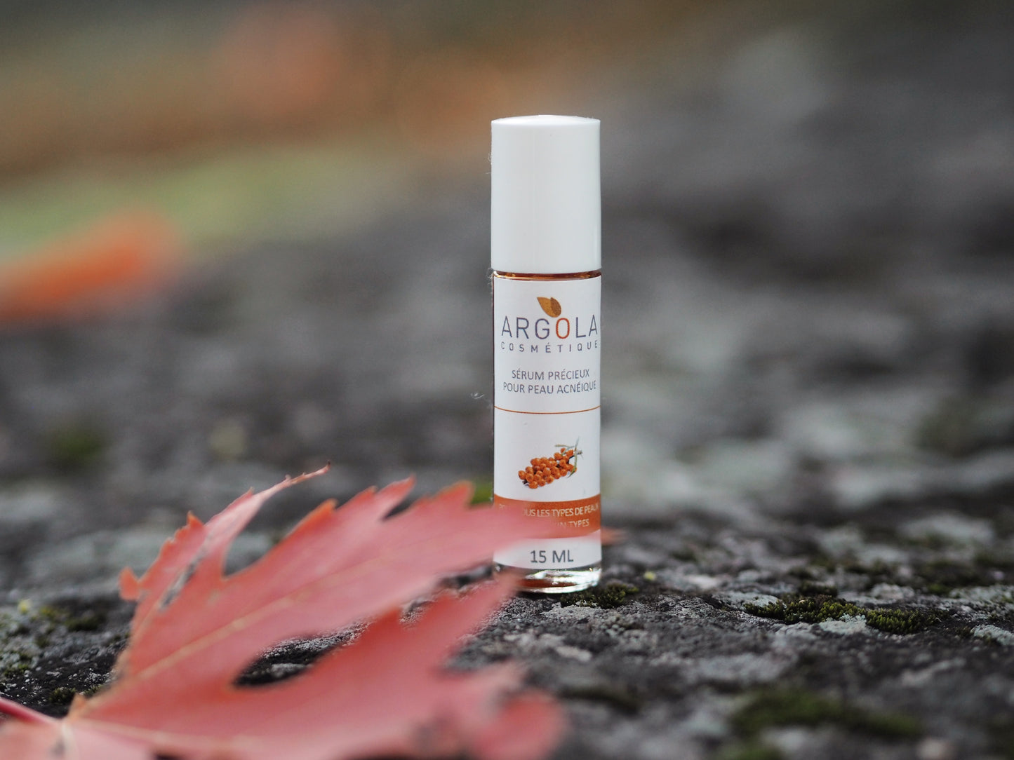 Sérum précieux pour la peau acnéique