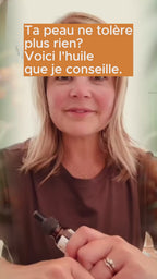 Valérie, dermo esthéticienne chez Argola, présente l'huile pure d'argousier pour les peaux sensibles et réactives